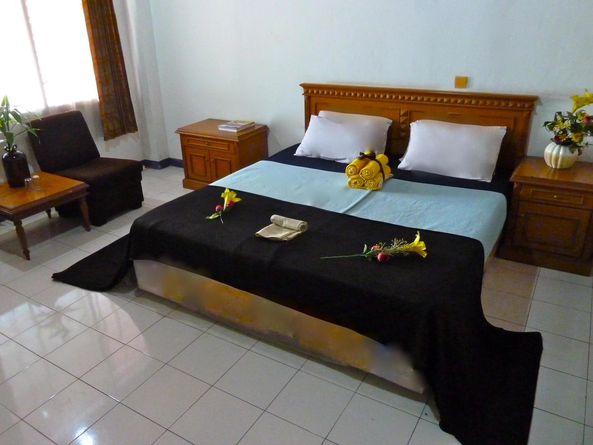 Harapan Indah Hotel 2*